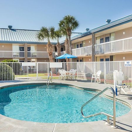 Days Inn By Wyndham Adel I-75 Zewnętrze zdjęcie
