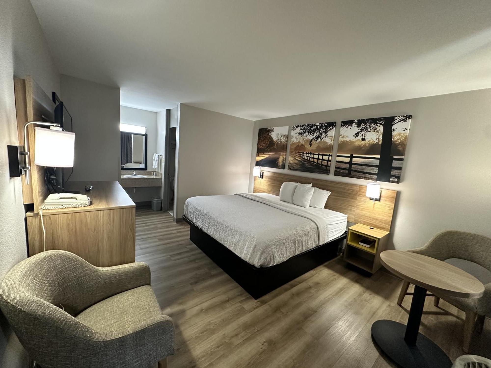 Days Inn By Wyndham Adel I-75 Zewnętrze zdjęcie