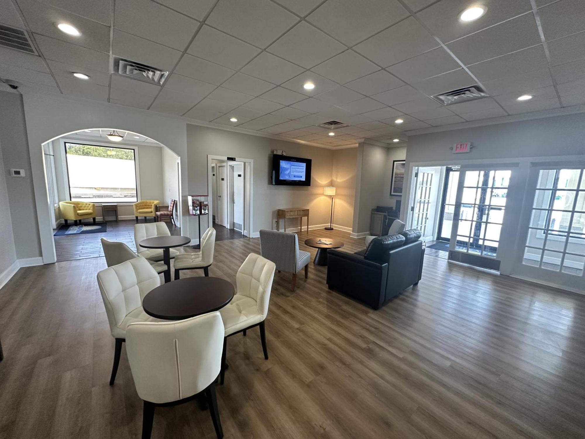 Days Inn By Wyndham Adel I-75 Zewnętrze zdjęcie